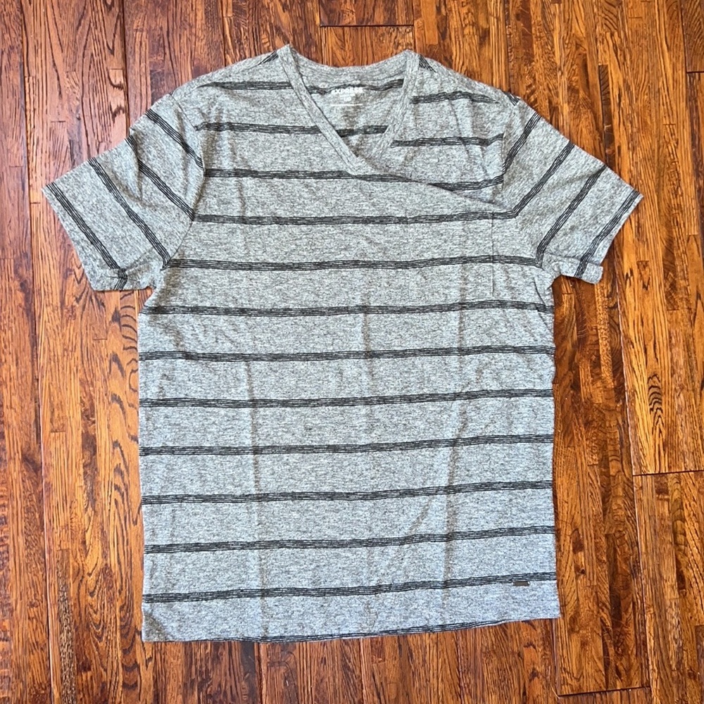 Express Tee Bundle Size Large - Picture 7 of 8